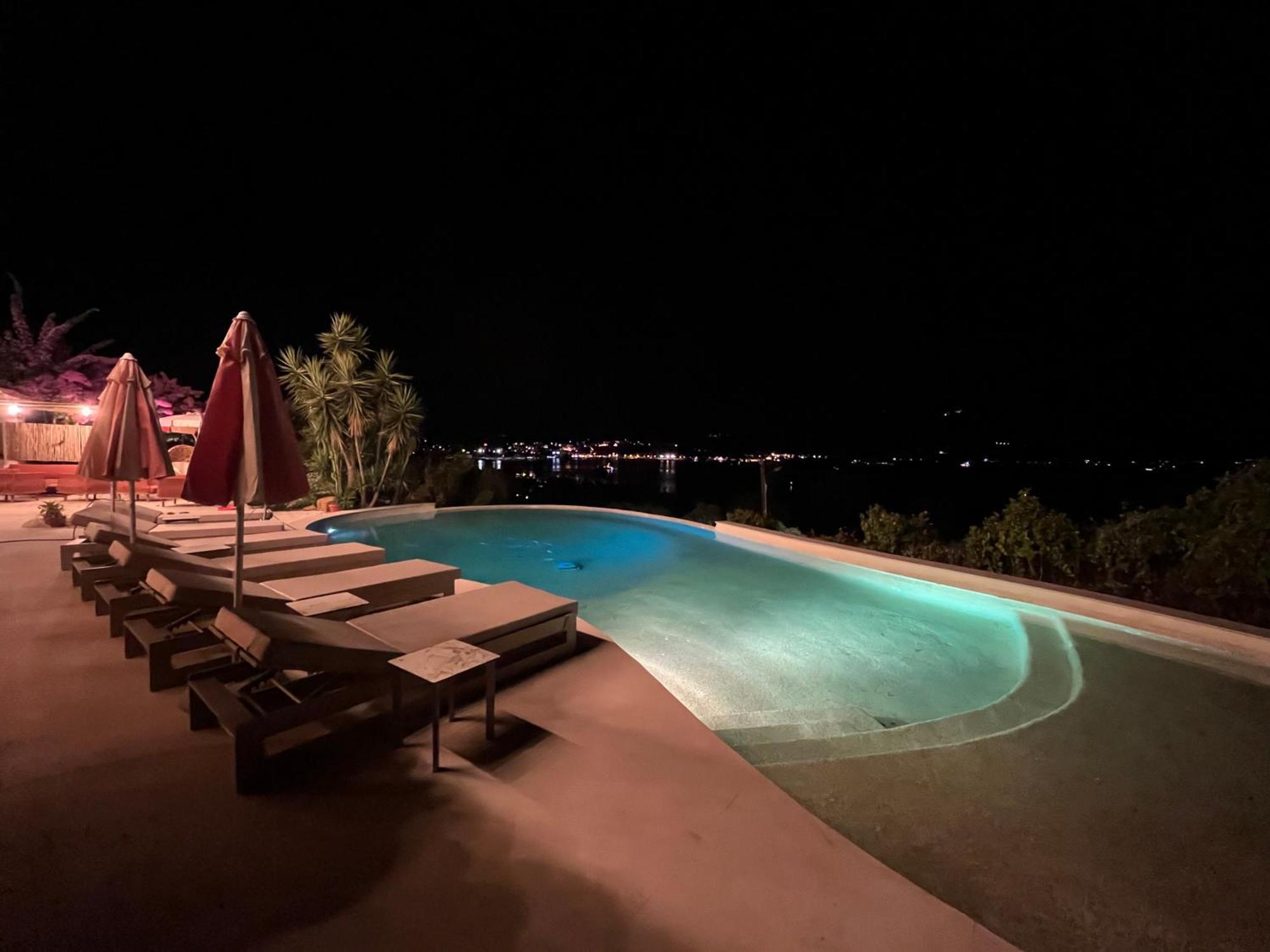 Hotel Riva Beach Porto-Vecchio  Exteriör bild